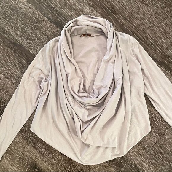 CDR drape long sleeve - Picture 4 of 8